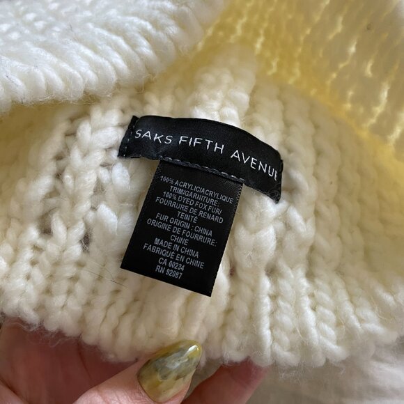 Saks fifth avenue off white beanie hat more than 70% off! - Picture 4 of 4